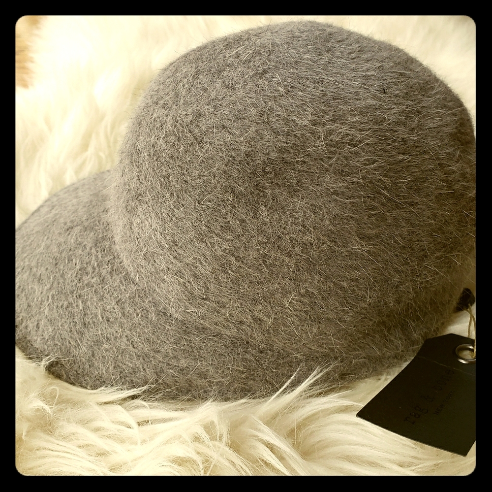 Rag & Bone Rabbit Fur Queenie Baseball Cap - M